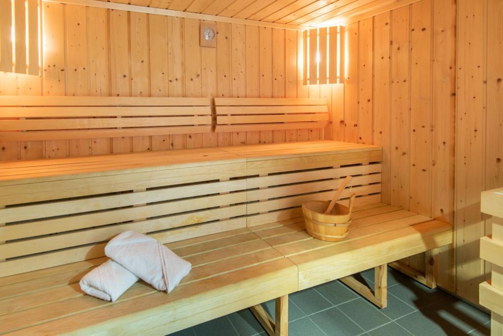 Terres De France - Appart Hotel Rouen Flaubert ภายนอก รูปภาพ
