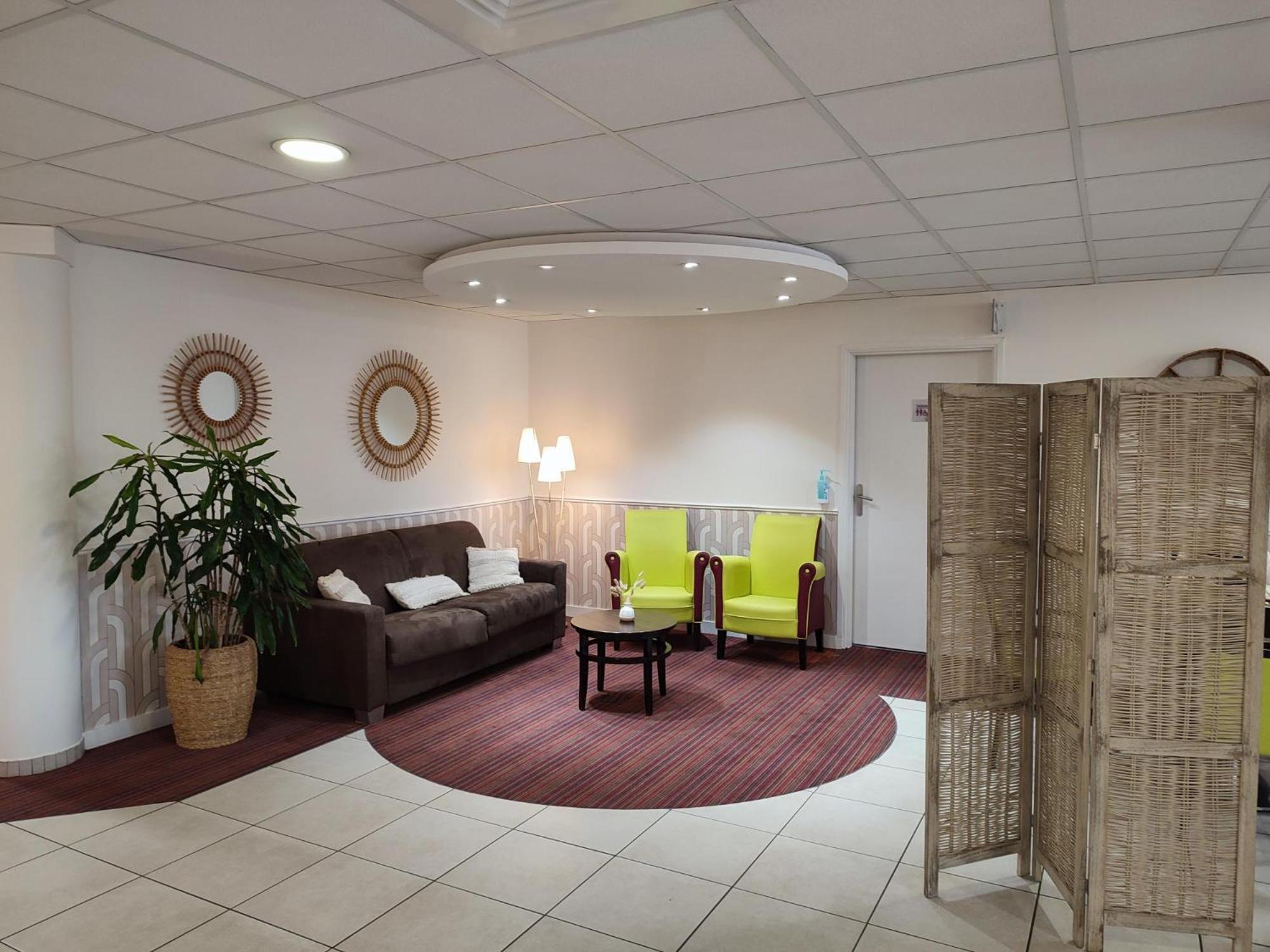 Terres De France - Appart Hotel Rouen Flaubert ภายนอก รูปภาพ