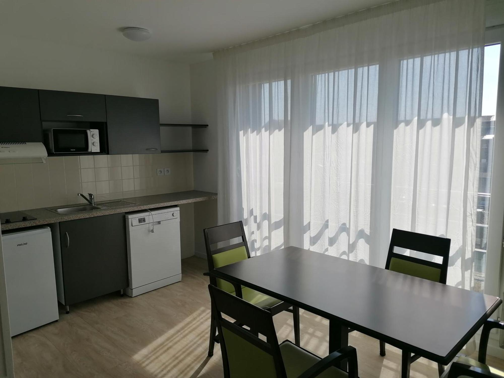 Terres De France - Appart Hotel Rouen Flaubert ภายนอก รูปภาพ