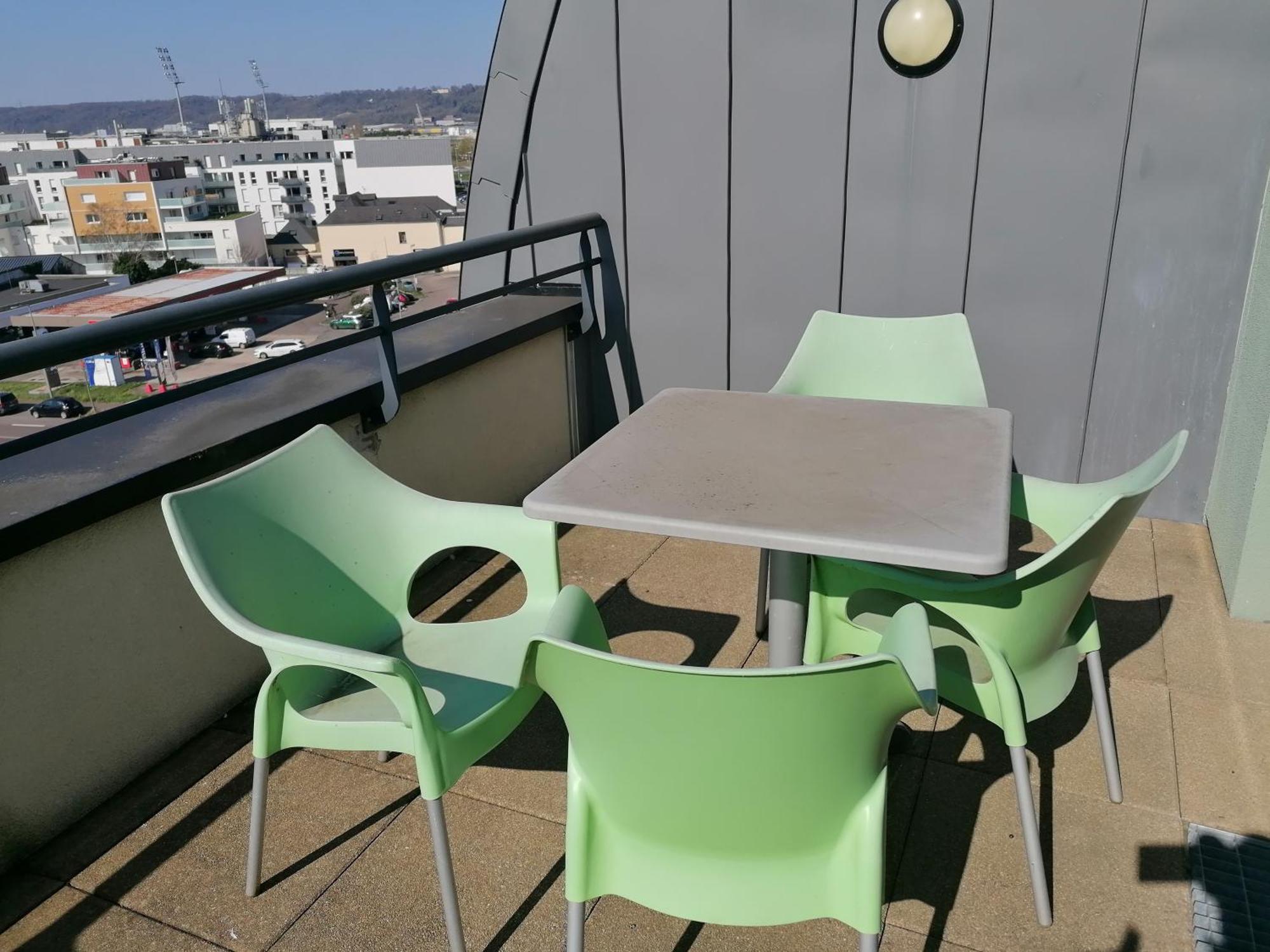 Terres De France - Appart Hotel Rouen Flaubert ภายนอก รูปภาพ
